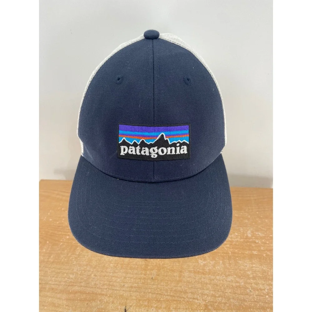 Patagonia P-6 Logo Trucker Hat Navy Blue White Mesh Snapback Cap Adjustable